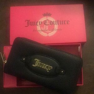 JUICY COUTURE WALLET